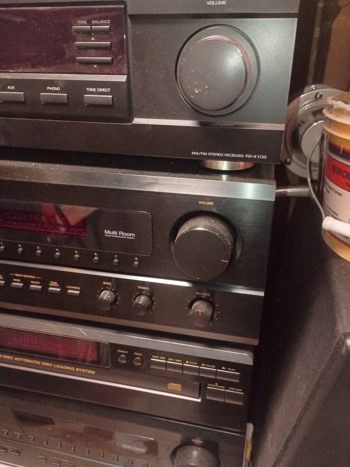 Stereo receivers ( Non Bluetooth) - photo 2