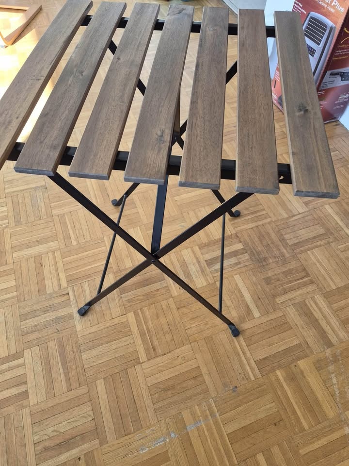 outdoor/balcony/patio table - photo 2