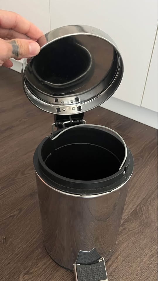 mini trash can/garbage pail - photo 2