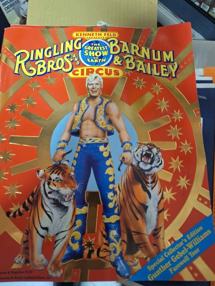 Vtg Ringling Bros Circus Program Gunther Gebel-Williams - photo 4