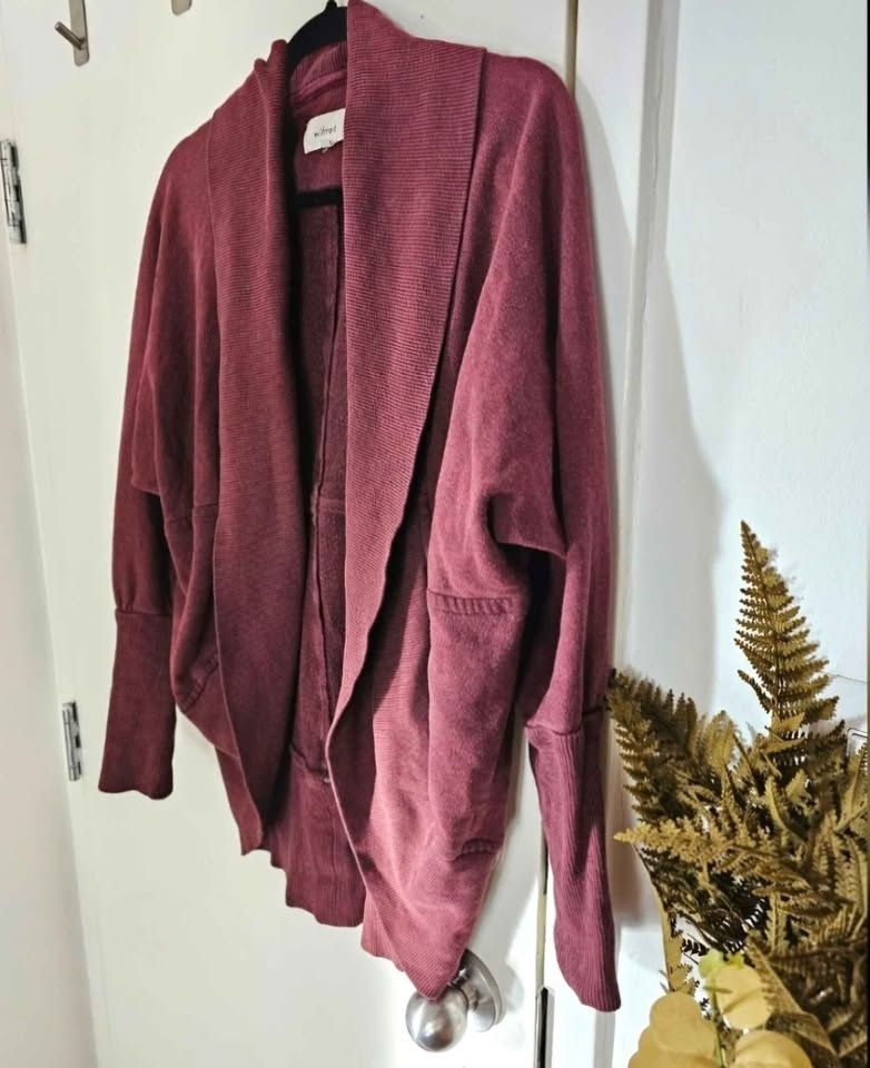 Size M Wilfred womens cardigan sweater Diderot burgundy dark red - photo 2