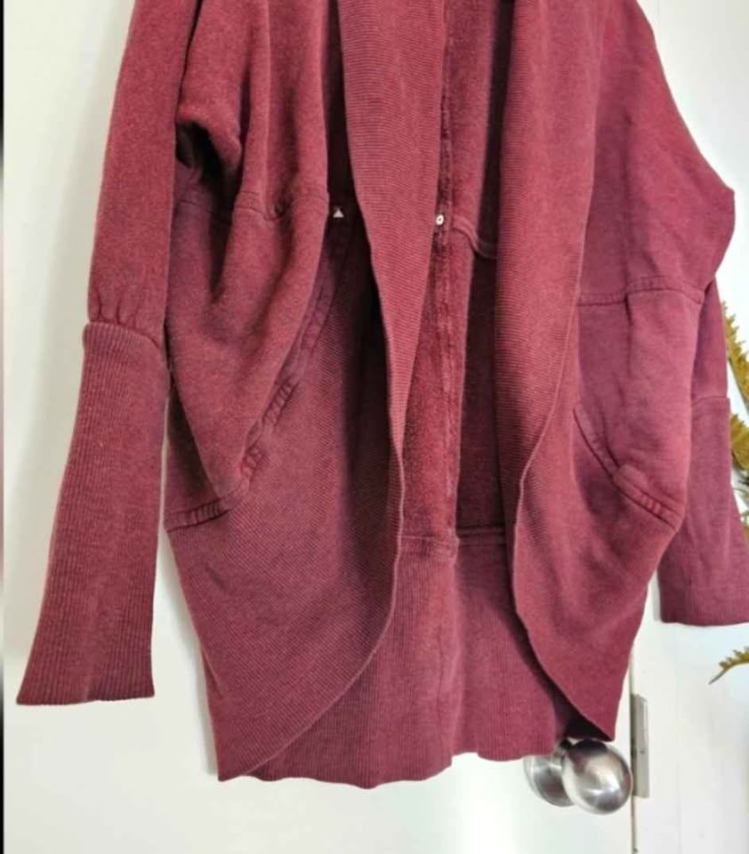 Size M Wilfred womens cardigan sweater Diderot burgundy dark red - photo 4