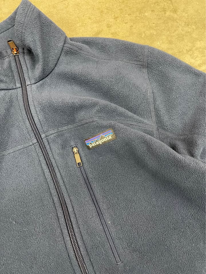 Patagonia Womens Fleece Jacket - photo 2