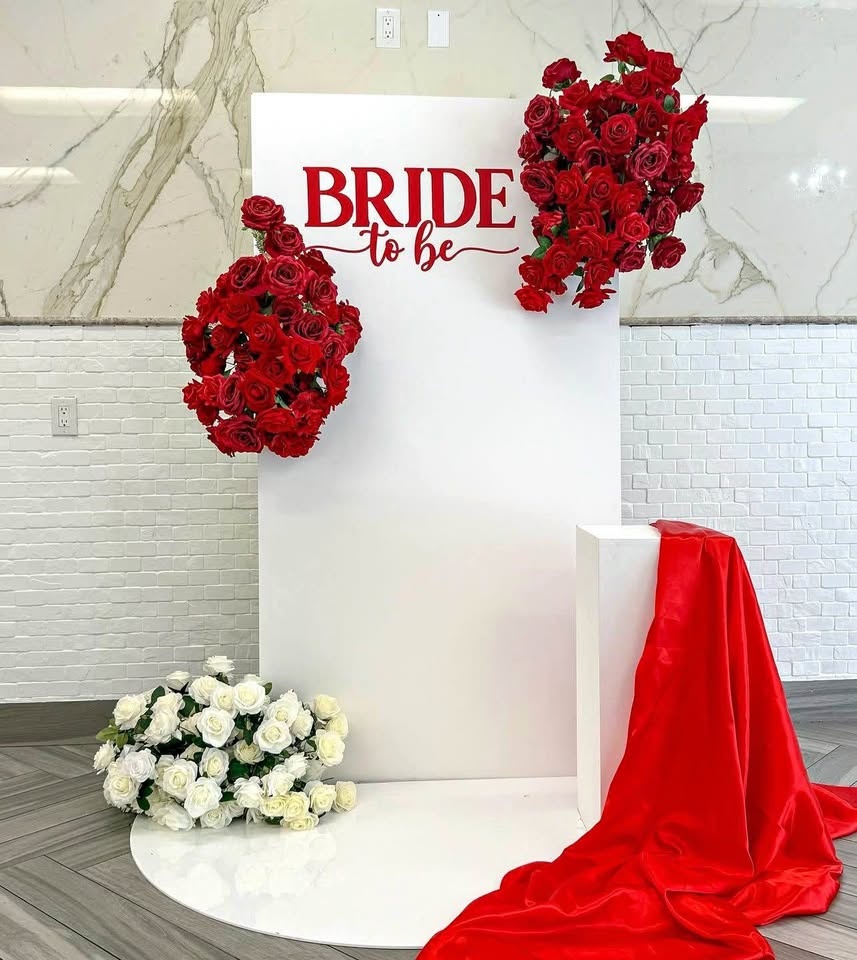 Bride to be Decor | flower decor | birthday decor | elegant deco