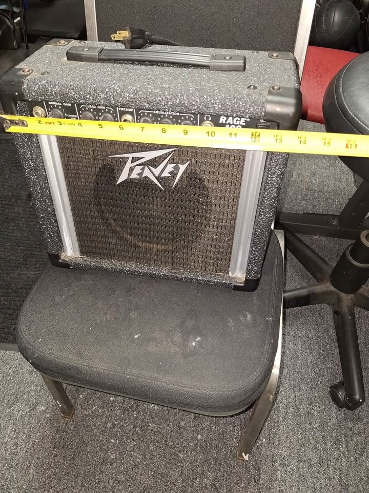 Used Peavey Rage 108 - photo 3
