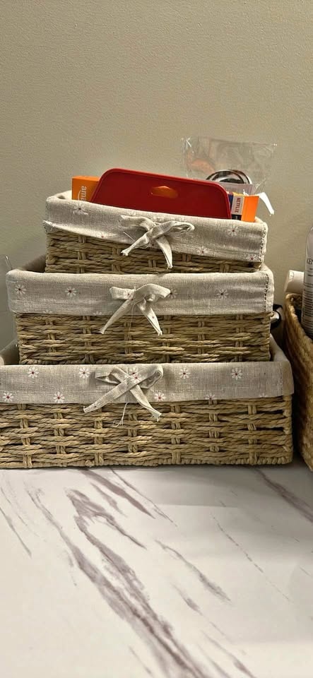 Storage baskets set is 3
