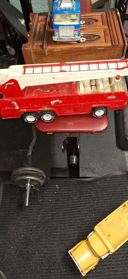 Vitage Trucks snd cars - photo 3