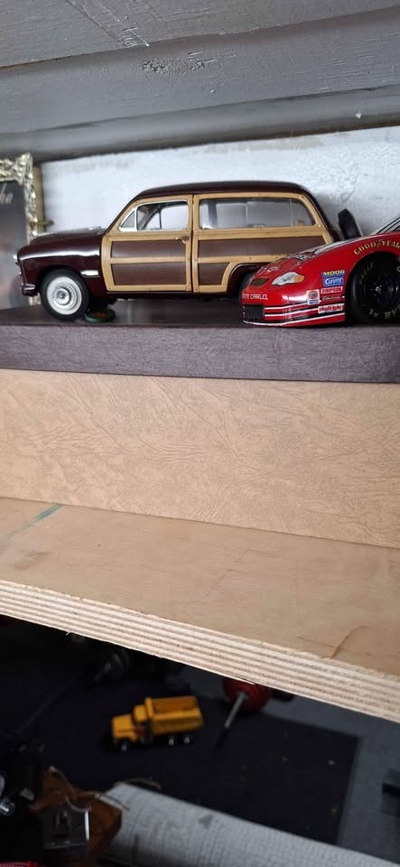 Vitage Trucks snd cars - photo 5