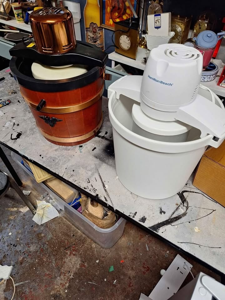 Qty2 ice cream makers - photo 4