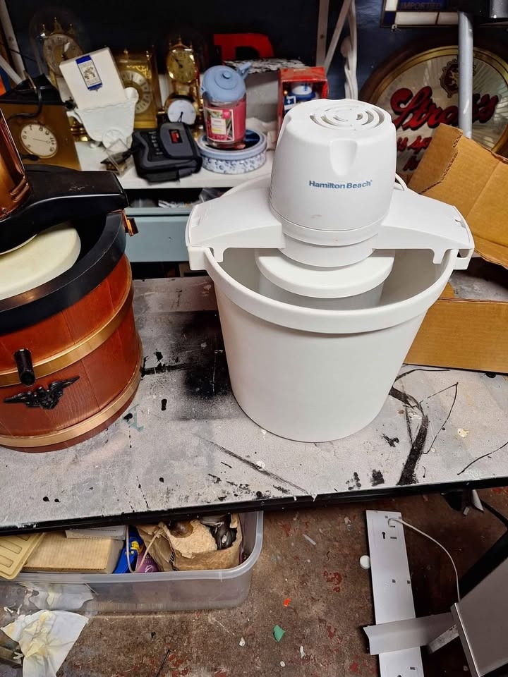 Qty2 ice cream makers - photo 5