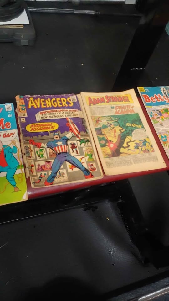 a pile of vintage mags - photo 5