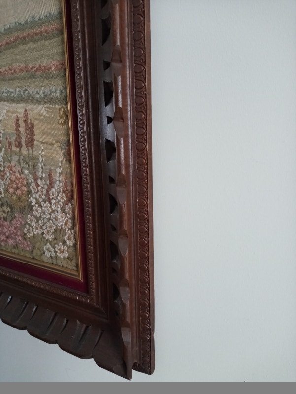 Italian Tapestry in Hand Carved Wooden Frame - photo 2