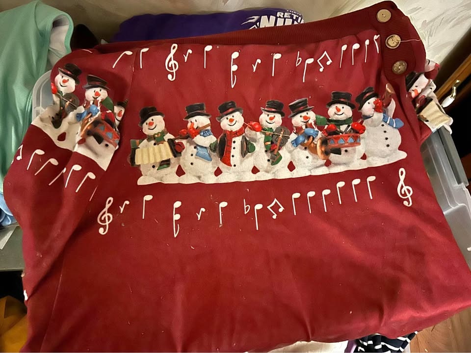 Christmas tops