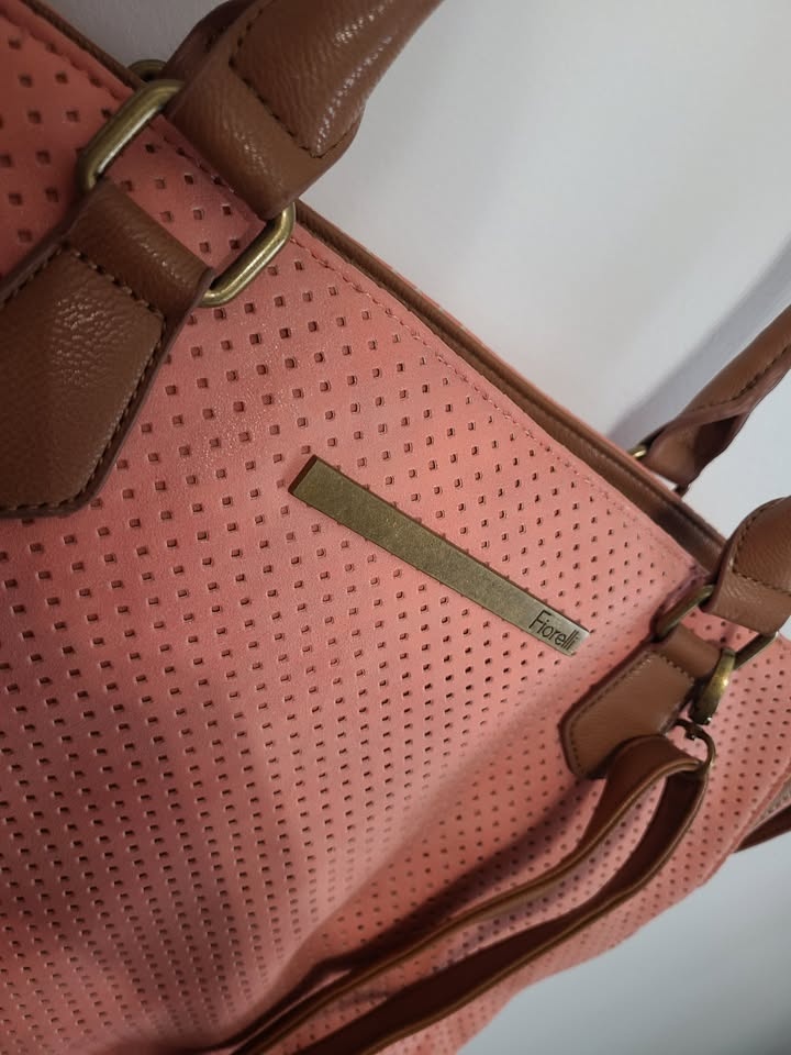 Fiorelli Bag - Great for work, school and travelling - photo 2