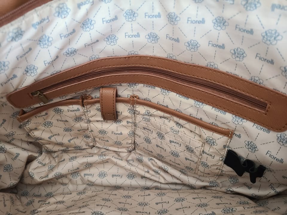 Fiorelli Bag - Great for work, school and travelling - photo 5
