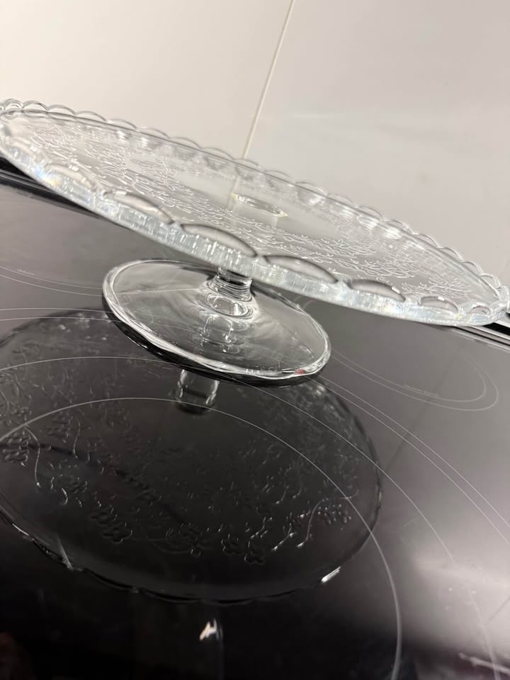 Glass cake stand - photo 4