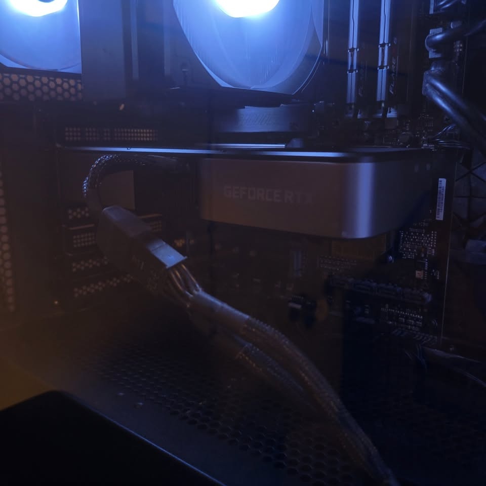 Gaming PC Ryzen 7-7700X + RTX 3070 FE - photo 5