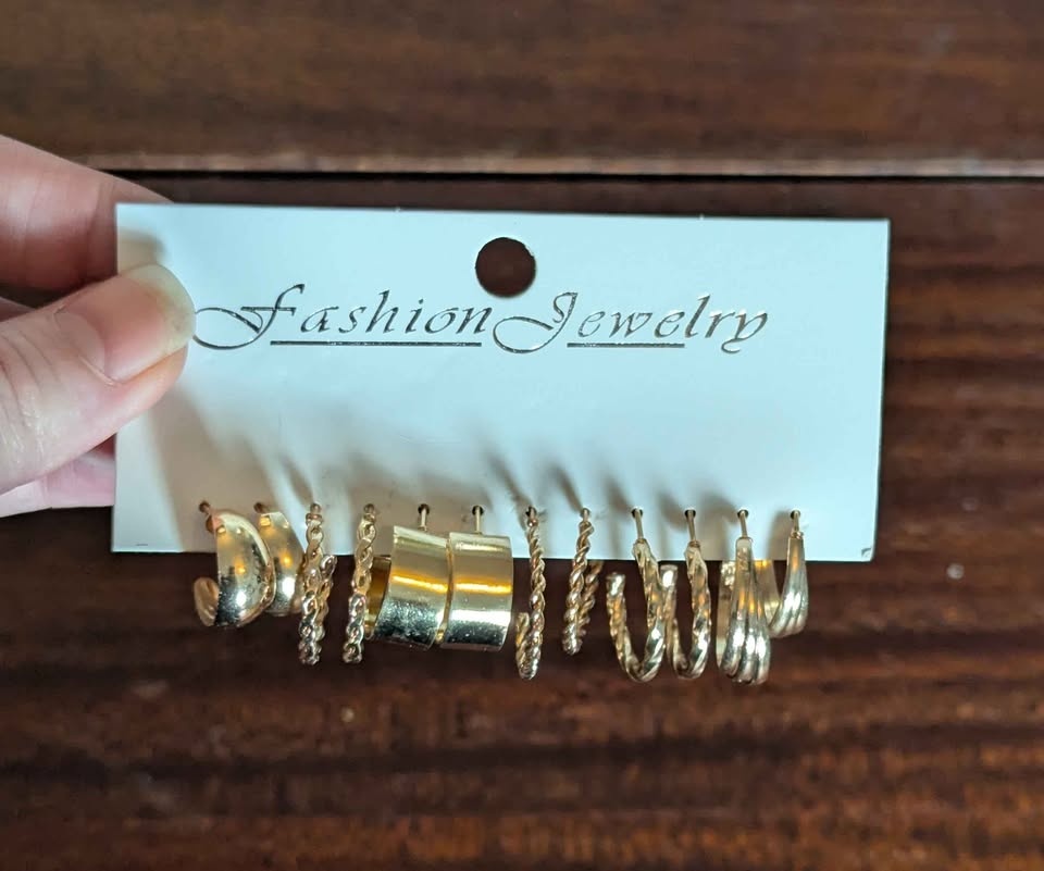 🌟New 6 Pairs Gold or Silver Hoop Earrings Set🌟 - photo 4