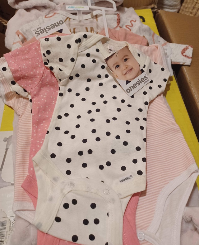 0-6 Months Girls Clothing - photo 2