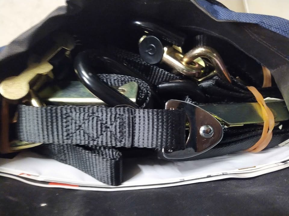 Q straint M series manual wheelchair straps (4)- Never used - photo 2