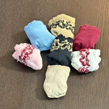 Gap Baby 7 Toddler Ruffle Quarter Crew Socks - Size 0-6M