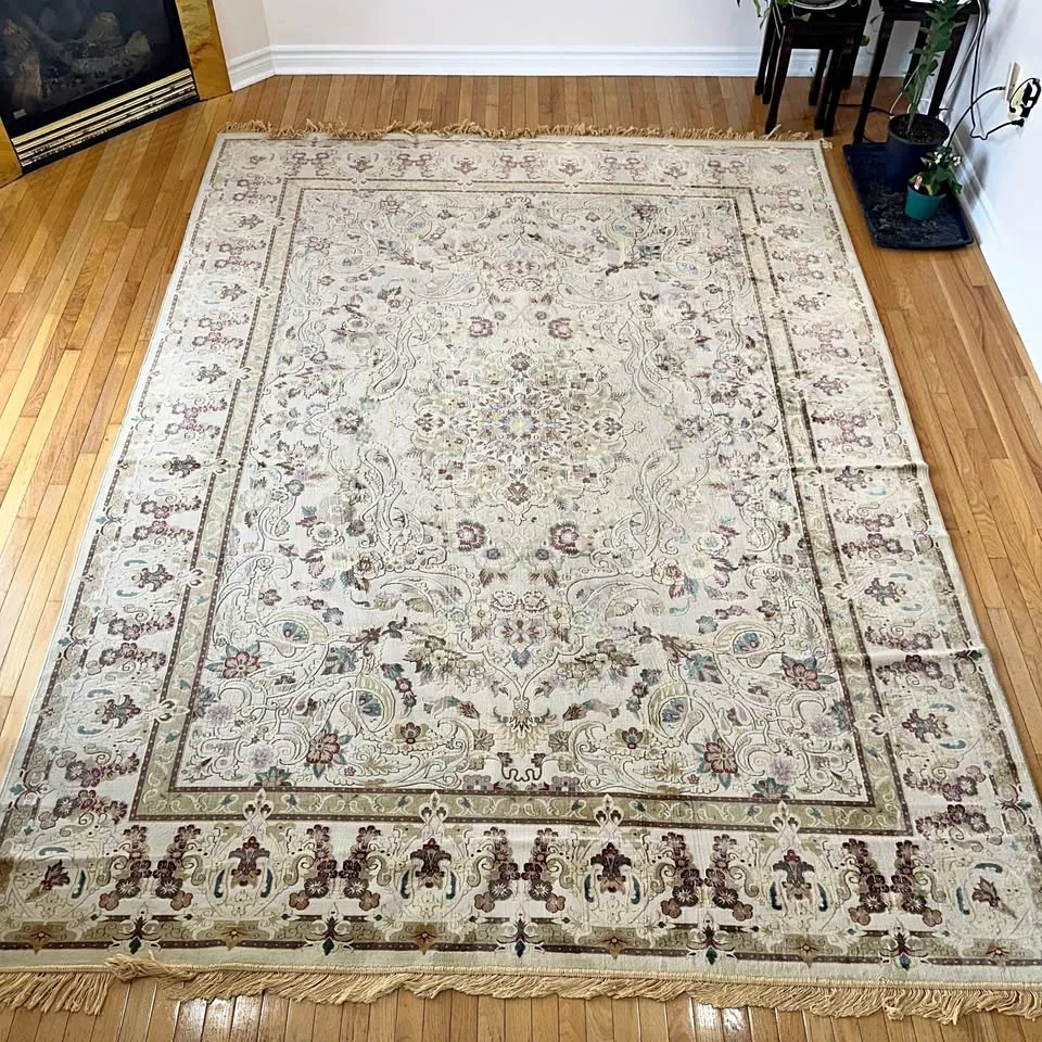 Machine-Made Silk-Like Persian Carpet / Area Rug thumbnail