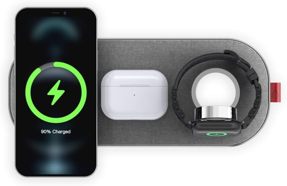 30W Qi-Certified 3 in 1 Wireless Charging Pad - photo 3