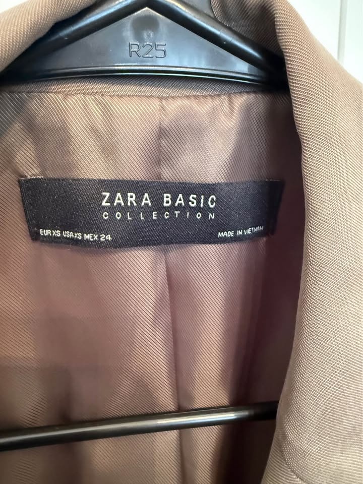ZARA Basic Blazer - XS - Taupe/Brown - Like New - photo 4