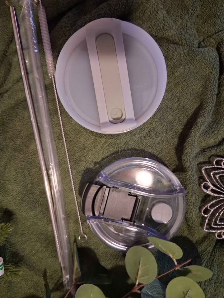 40oz Mint Green Tumbler with Accessories - photo 4