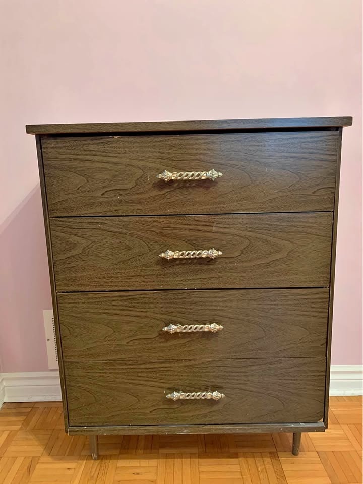 Dresser 4 Drawer