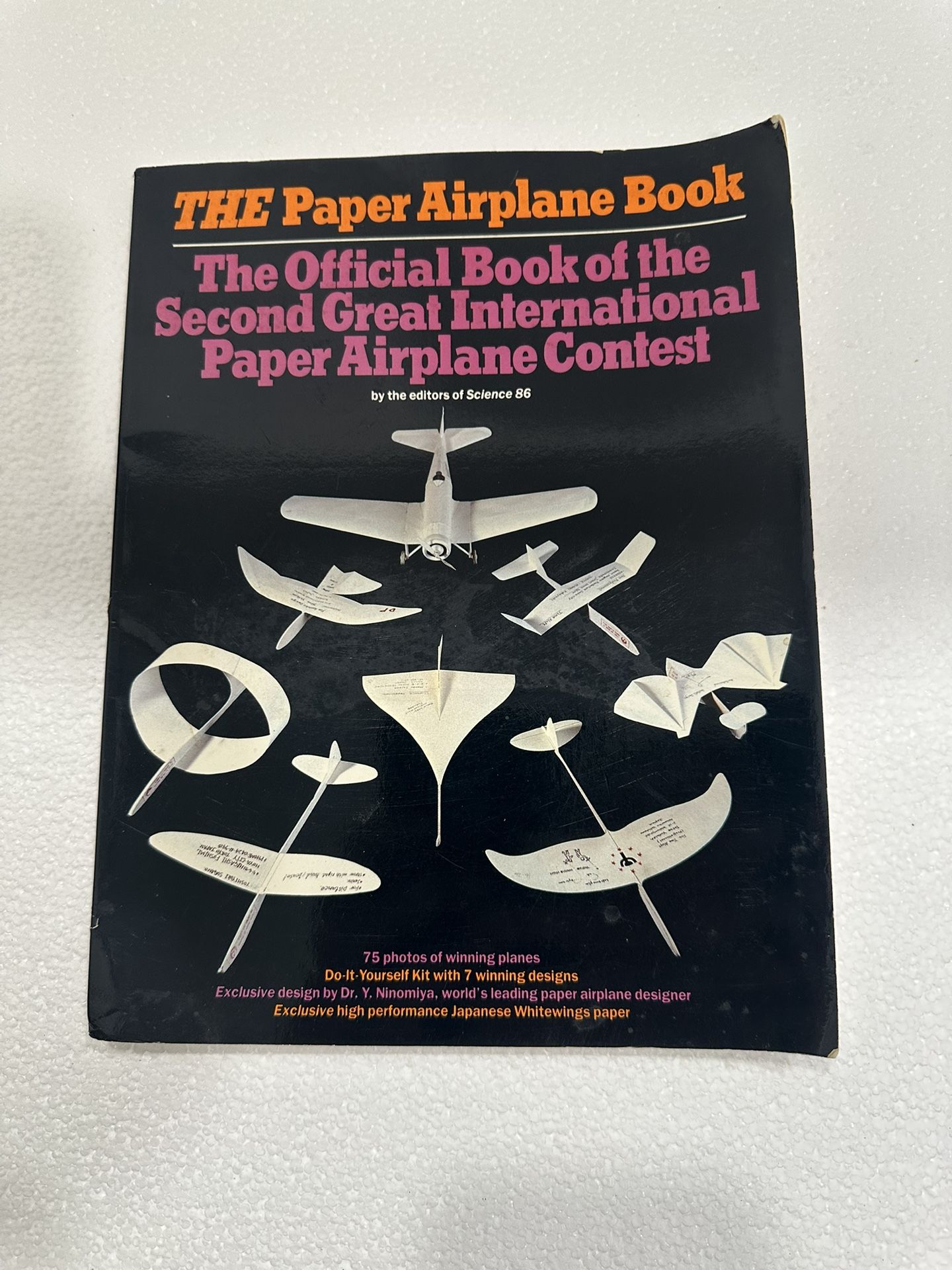 VINTAGE 1986 PAPER AIRPLANE BOOK OFFICIAL 2ND CONTEST