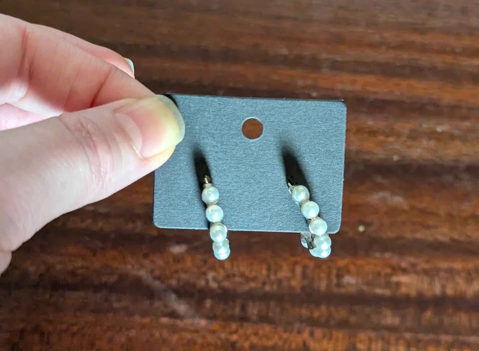 Earrings! Lots of Different Kinds! Swipe to see! - photo 5