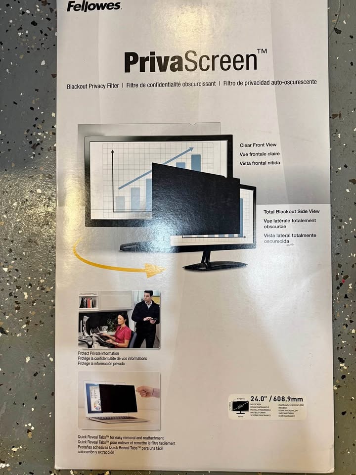 Fellowes PrivaScreen 24" Blackout Privacy Filter