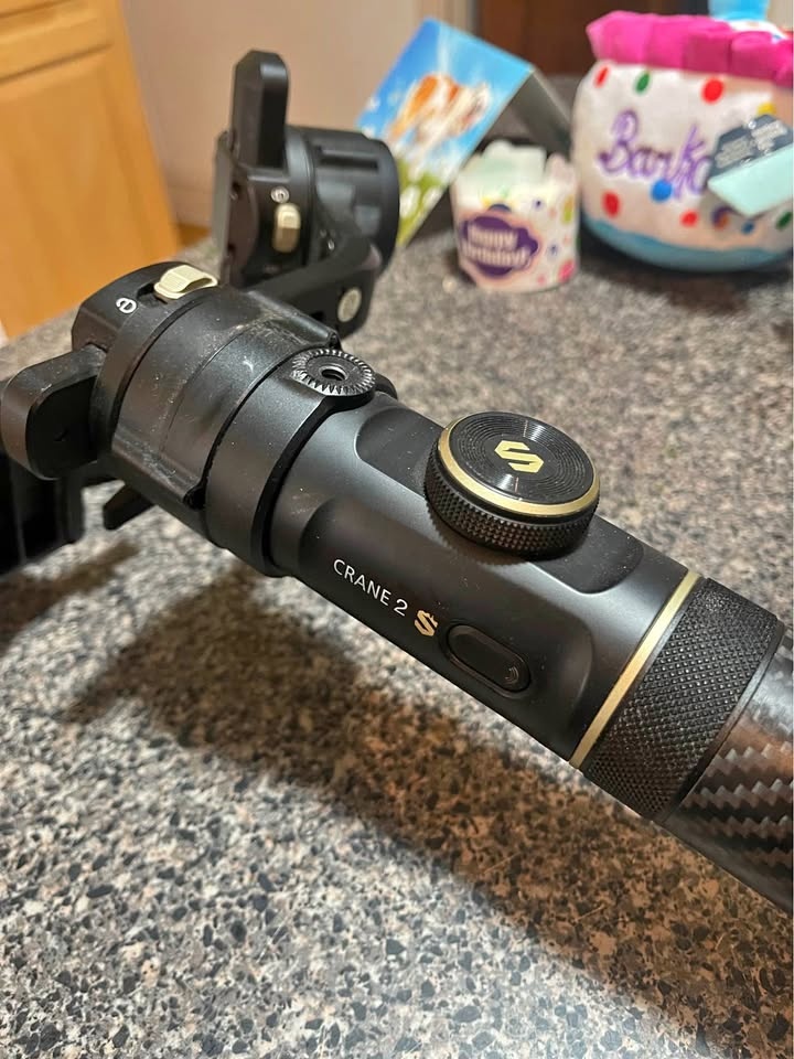 Zhiyun Crane 2s 3-Axis Handheld Gimbal Stabilizer