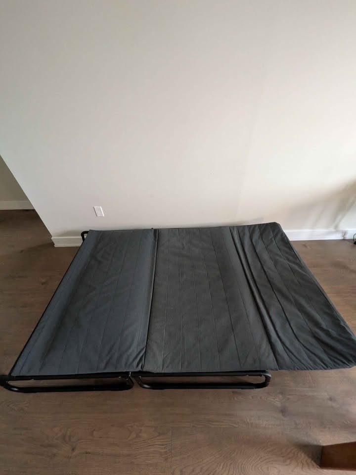 Sofa-bed Ikea futon - photo 4