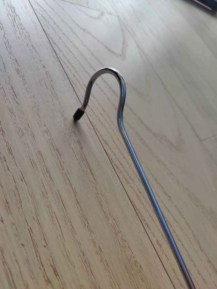 Closet rod extended - photo 2