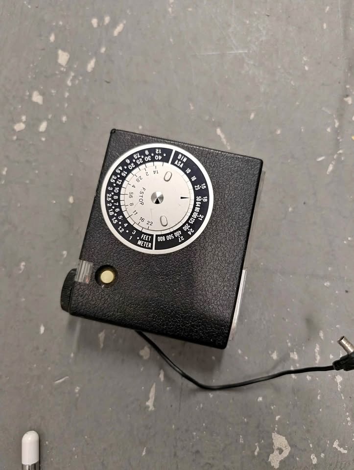 Vintage Camera Flash Unit – Popular 303S