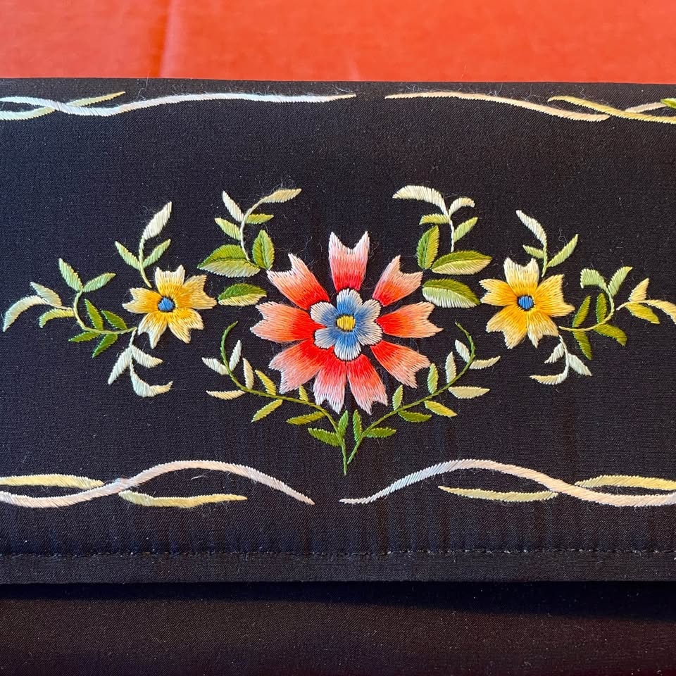 Vintage 100% Silk Clutch Wallet - Suzhou Embroidery - photo 2