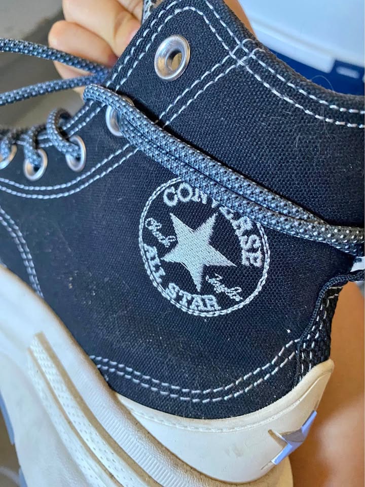 Tall Converse All Star Platforms size 6