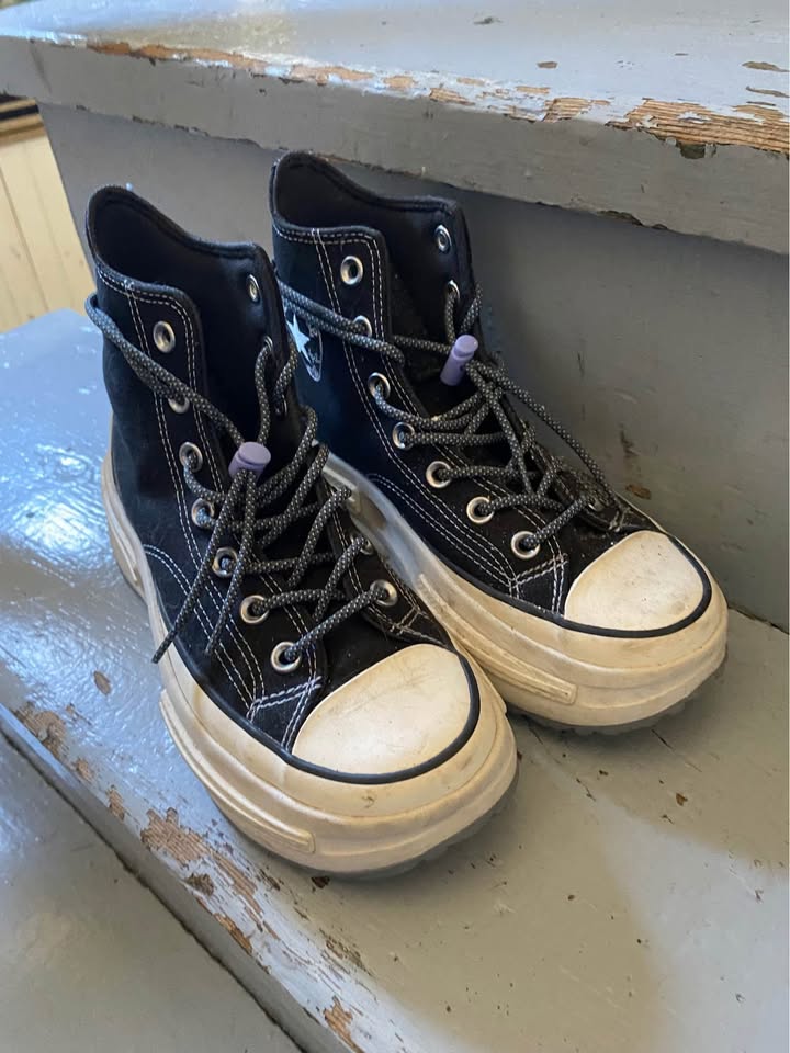 Tall Converse All Star Platforms size 6 - photo 4