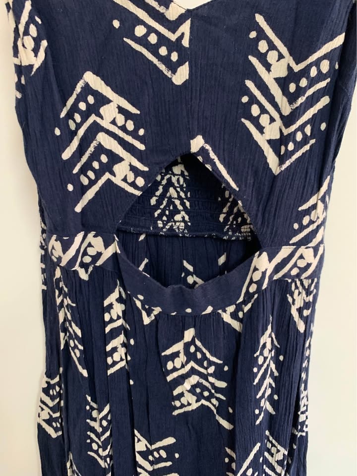 Aerie Maxi Dress with front cut-out - Size S/Small - photo 2
