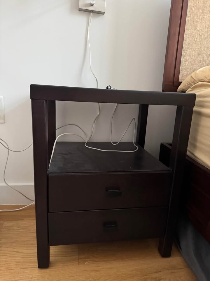 Bed side Table - photo 4