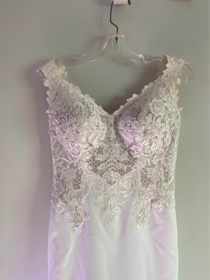Rebecca Ingram Wedding Dress & Veil - photo 2