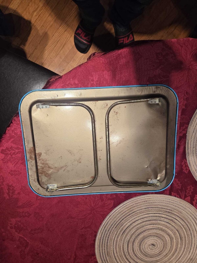 E.T. The Extra-Terrestrial TV Tray - photo 3