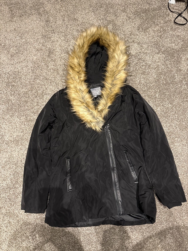 Woman’s Coats (2 coat bundle) - photo 2