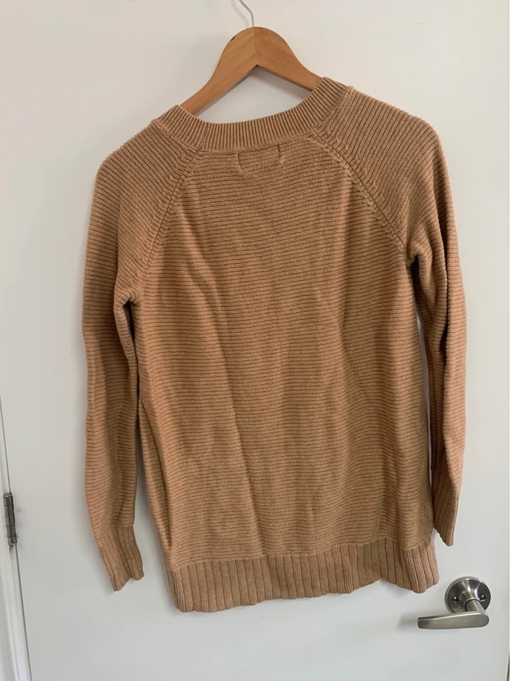 Old Navy Sweater - Size S/Small - photo 2