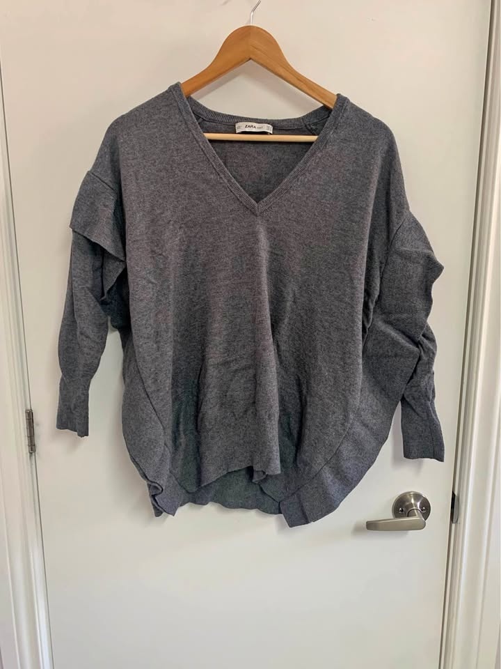 ZARA Oversized V-neck Sweater with ruffle detail - Size S/Small