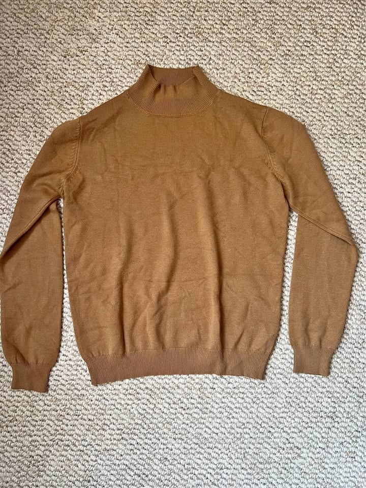 Brand new mulberry silk blend Women’s tan Brown Turtleneck Sweat