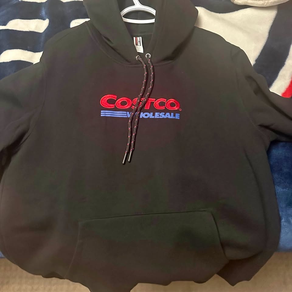 Costco hoodie/sweats never worn before
