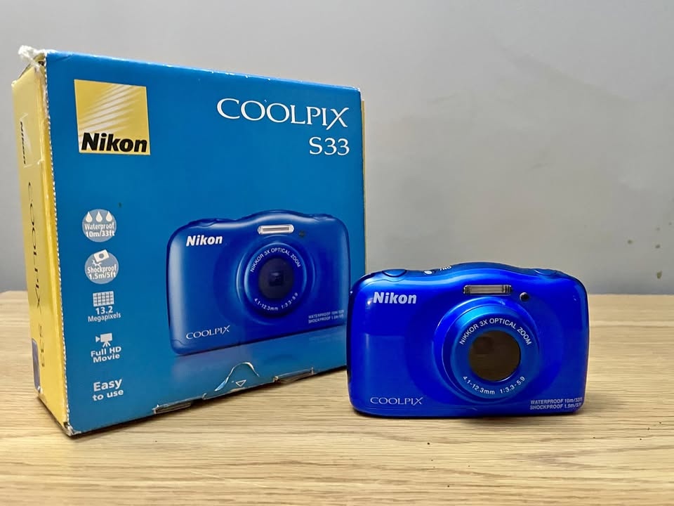 Nikon Coolpix S33 Digital Camera